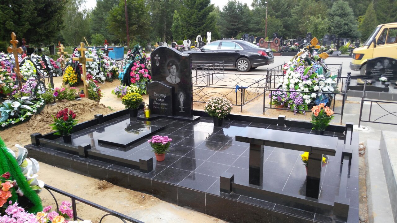 Установка семейных памятников Установка семейных памятников